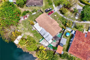 13504 Sw 68th Ter, Miami