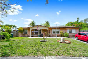 13504 SW 68th Ter, Miami, FL 33183 - MLS#A11804627