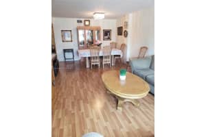 10852 N Kendall Dr 203, Miami