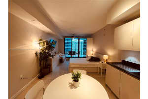 1010 Brickell Ave 2710 Miami, FL 33131 - MLS#A11804729