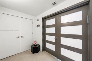 21050 Point Pl, Aventura, FL 33180, Sold 07/21/25
