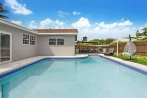 405 SE 4th St, Dania Beach, FL 33004, - MLS#A11804763