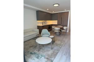 580 72nd St, Miami Beach, FL 33141, - MLS#A11804923