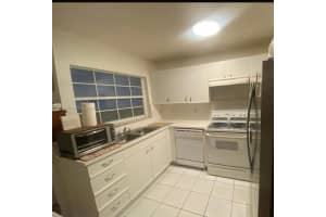 4691 Nw 9th St A209, Miami
