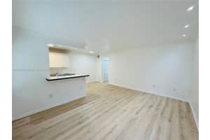 65 Washington Ave 3 Miami Beach, FL 33139 - MLS#A11804992