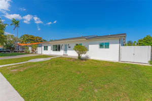 2023 Sw 99th Ave Miami, FL 33165 - MLS#A11805032
