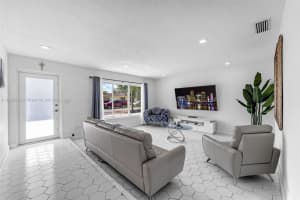 2023 Sw 99th Ave Miami, FL 33165 - MLS#A11805032