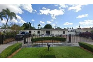 11300 SW 46th St, Miami, FL 33165, Sold 08/06/25