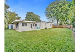2627 NE 10th Ave, Wilton Manors, FL 33334, - MLS#A11805069