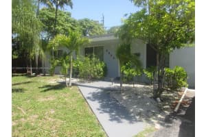 9900 Sw 164th Ter, Miami