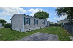 220 NE 12th Ave LOT 90, Homestead, FL 33030, Sold 07/25/25