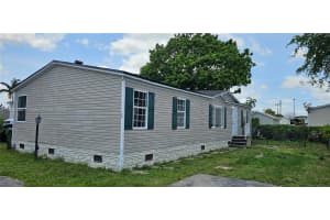 220 NE 12th Ave LOT 90, Homestead, FL 33030, Sold 07/25/25