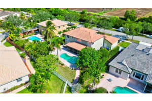 16372 Segovia Cir N Pembroke Pines, FL 33331 - MLS#A11805104