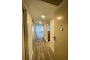 555 Ne 15th St 16f, Miami