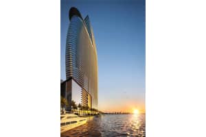 300 Biscayne Blvd Way 1805, Miami