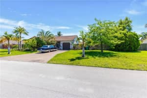 22041 Sw 127th Ct, Miami