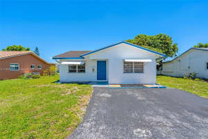 7612 Nw 68th Ave, Tamarac