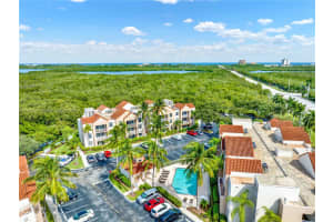2721 Ocean Club Blvd, Hollywood, FL 33019, Sold 09/24/25