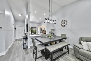 1054 Nw 53rd St, Deerfield Beach