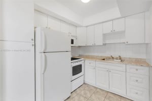 351 NE 57th Ct, Oakland Park, FL 33334, - MLS#A11805341