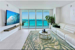 1800 N Bayshore Dr 3707, Miami