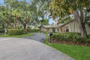 7935 Sw 155th St Palmetto Bay, FL 33157 - MLS#A11805397