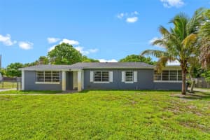 820 Alabama Ave 820 Front Fort Lauderdale, FL 33312 - MLS#A11805474