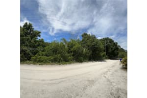 825 8th Ct Vero Beach, FL 32962 - MLS#A11805477