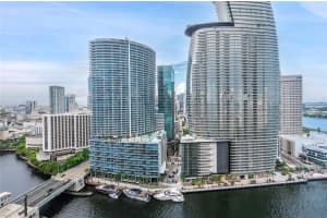 475 Brickell Ave 2908, Miami