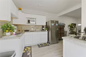 7880 NW 174th Terrace, Hialeah, FL 33015, Sold 09/25/25