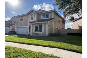 897 Nw 97th Ave, Plantation