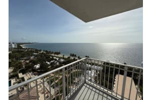 881 Ocean Dr 13h, Key Biscayne