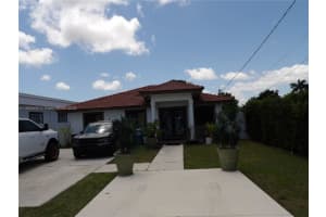 12210 Sw 216th St, Miami