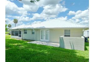 5264 Se 42nd Trace Okeechobee, FL 34974 - MLS#A11805555