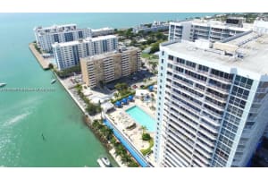 7601 E Treasure Dr 1622, North Bay Village, FL 33141 - MLS#A11805667