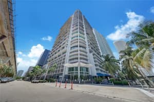 690 SW 1st Ct, Miami, FL 33130, Sold 07/17/25