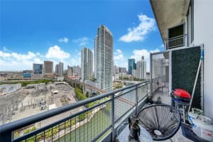 690 SW 1st Ct, Miami, FL 33130, Sold 07/17/25