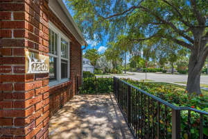 1201 Harrison St, Hollywood, FL 33019, Sold 08/25/25