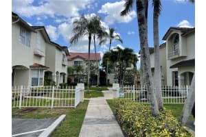 805 NW 108th Terrace, Pembroke Pines, FL 33026, - MLS#A11805752