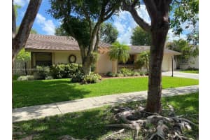 11611 SW 112th St, Miami, FL 33176, Sold 07/03/25