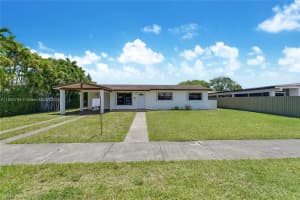 3521 SW 105th Ct, Miami, FL 33165, Sold 07/10/25