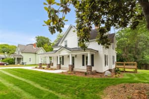 135 Dixon ,, FL 27203 - MLS#A11805824