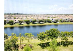 800 NE 195th St APT 720, Miami, FL 33179, - MLS#A11805838