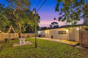 13550 NW 5th Ave, North Miami, FL 33168 - MLS#A11805856