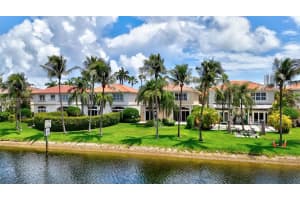 1560 Shoreline Way, Hollywood, FL 33019, Sold 08/08/25