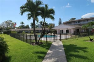 700 Layne Blvd 112, Hallandale Beach