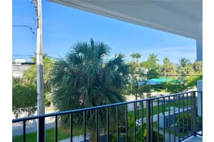 16508 Ne 26th Ave 201 North Miami Beach, FL 33160 - MLS#A11805922