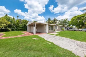 6871 Sw 18th St North Lauderdale, FL 33068 - MLS#A11805947