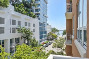 2001 Biscayne Blvd 2308, Miami