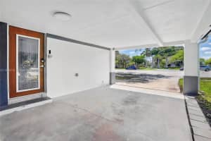 2000 SW 4th Ave 01, Fort Lauderdale, FL 33315 - MLS#A11806015